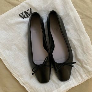 Zara Leather Ballet Flats with Bow in black, size 7.5